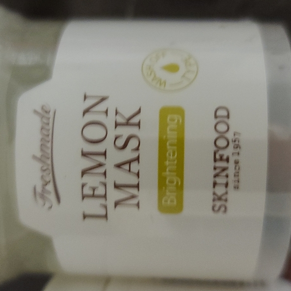 The Remedy hair mask and lemon face mask - Picture 3 of 4